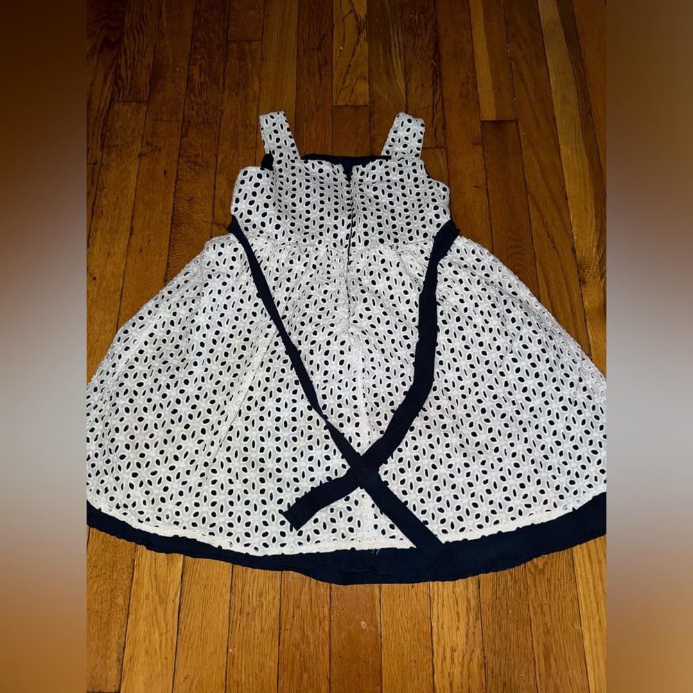 Rare Editions Girls Crochet White & Navy Sleeveless Dress Size 6 - Picture 4 of 5